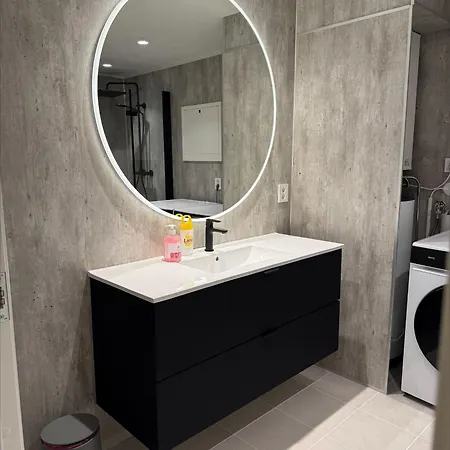 Lejlighedshotel Floro Apartments Hotell