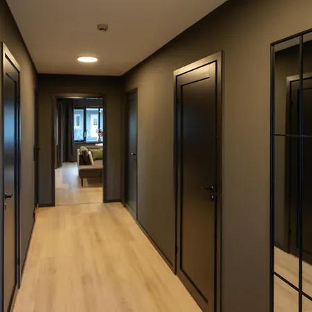 Floro Apartments Hotell Hotel apartamentowy