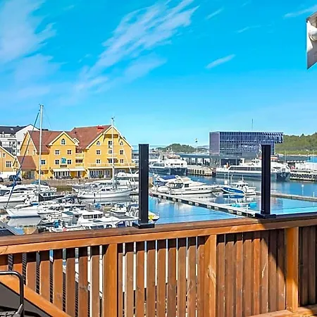 Апарт-отель Floro Apartments Hotell 3*