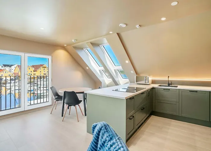 Floro Apartments Hotell