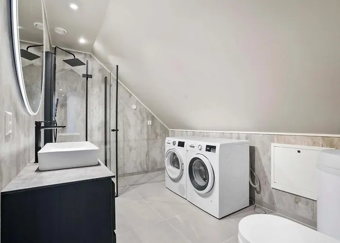 Floro Apartments Hotell Apartmanhotel 3*