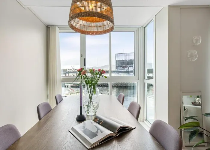 Floro Apartments Hotell