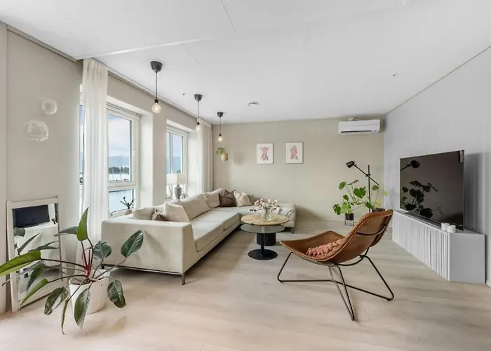 Floro Apartments Hotell 3* Florø