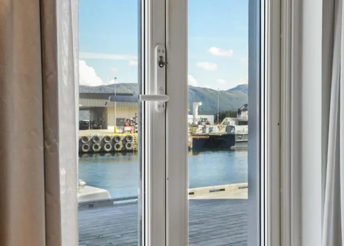 Floro Apartments Hotell Apartmanhotel Florø