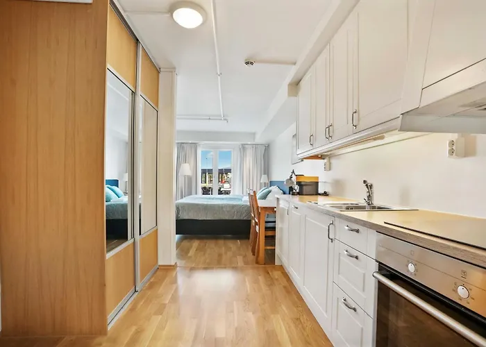 Floro Apartments Hotell Apartmanhotel 3*