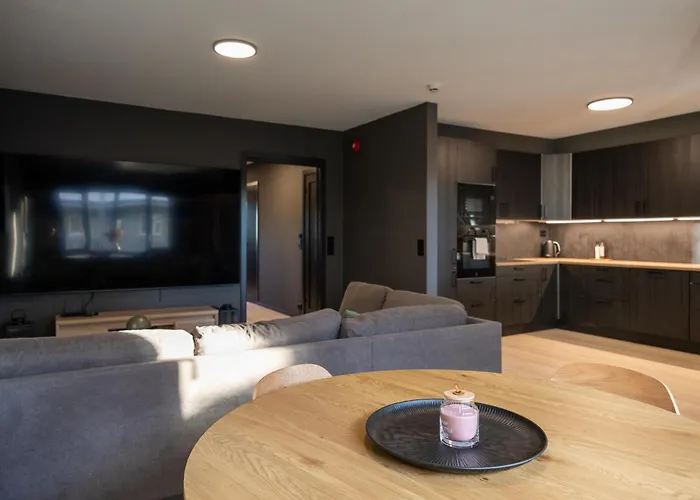 Floro Apartments Hotell Apartmanhotel 3*