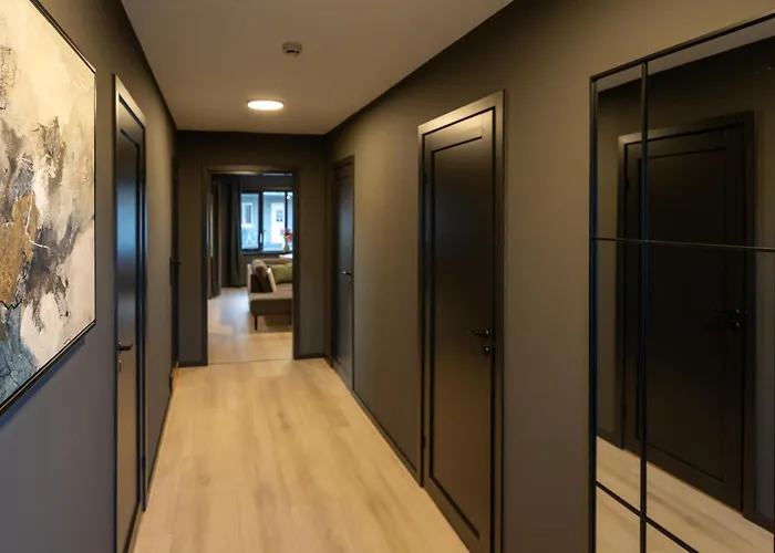 Floro Apartments Hotell Hotel apartamentowy